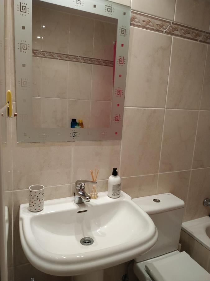 Apartamento Apartamento Con Piscinas Castro Urdiales Exterior foto